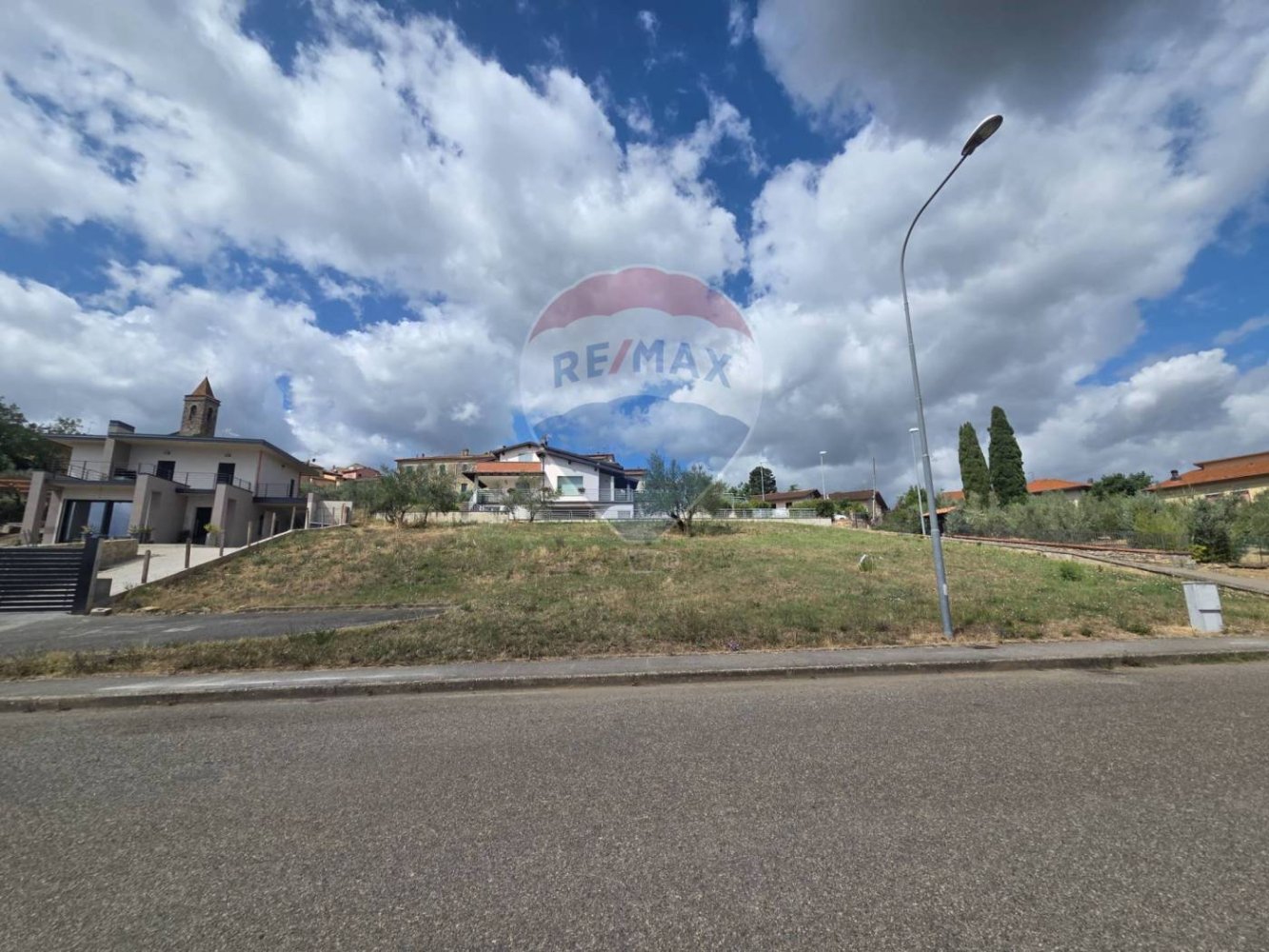 Grundstück in Laterina Pergine Valdarno, Italy 900m², Nr. 297881