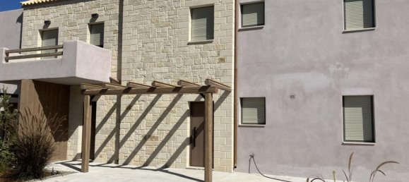 4 bedrooms Villa in Chania, Greece No. 8658 11