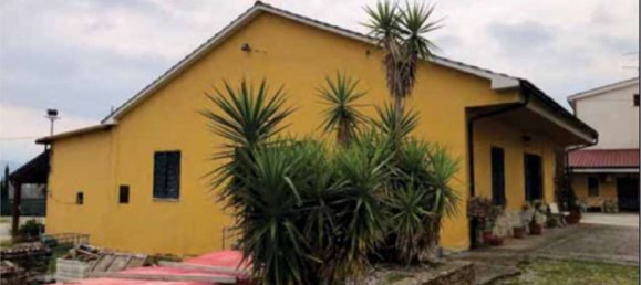 9 rooms Apartment in Montalto Uffugo, Italy No. 182322 18