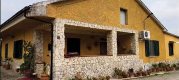 9 rooms Apartment in Montalto Uffugo, Italy No. 182322 16