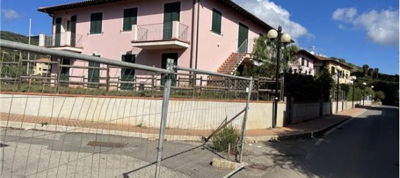 2 bedrooms Apartment in Porto Azzurro, Italy No. 62342 3