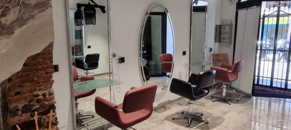 3 rooms Commercial property in Catania, Italy No. 42211 3