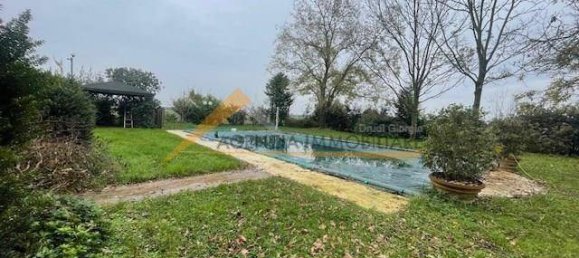 Villa T4 em Ravenna, Italy N.º 158824 14