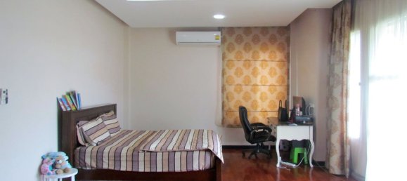 3 bedrooms Cafe / restaurant in Pattaya, Thailand No. 738 16