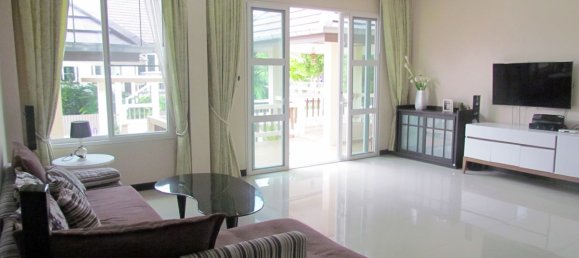 3 bedrooms Cafe / restaurant in Pattaya, Thailand No. 738 10