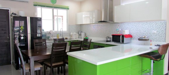 3 bedrooms Cafe / restaurant in Pattaya, Thailand No. 738 13