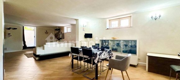 2 bedrooms Apartment in Capraia e Limite, Italy No. 123061 8