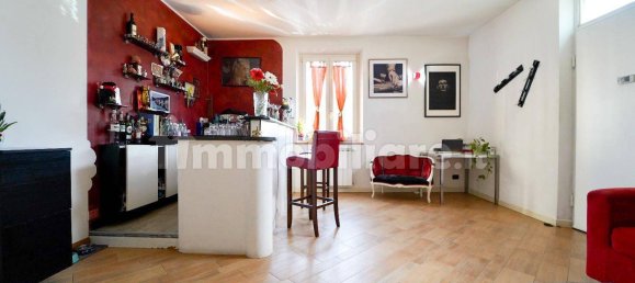 2 bedrooms Apartment in Capraia e Limite, Italy No. 123061 4