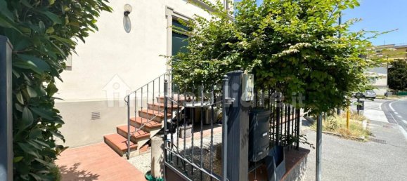 2 bedrooms Apartment in Capraia e Limite, Italy No. 123061 26