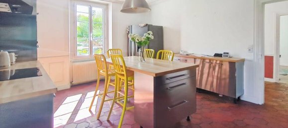 Дом с 5 спальнями в Уэнвиль-сюр-Монтсьян, Франция № 323468 3