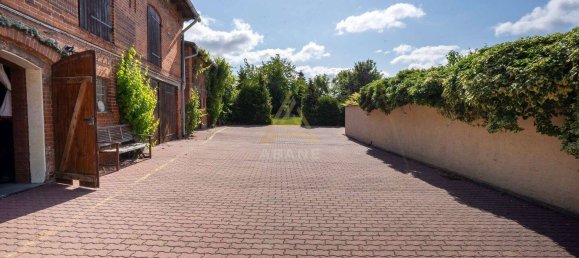 Дом с 10 комнатами в Stendal, Германия № 356683 33