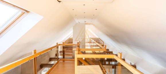 Дом с 10 комнатами в Stendal, Германия № 356683 10