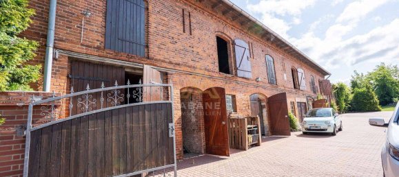 Дом с 10 комнатами в Stendal, Германия № 356683 17