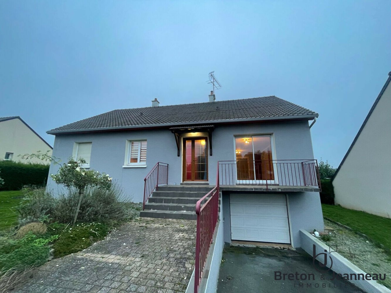 4 bedrooms House in Mayenne, France No. 357932