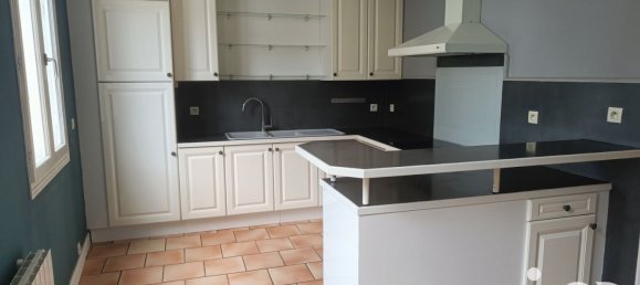 4 chambres Appartement à Nogent-le-Roi, France No. 45782 6