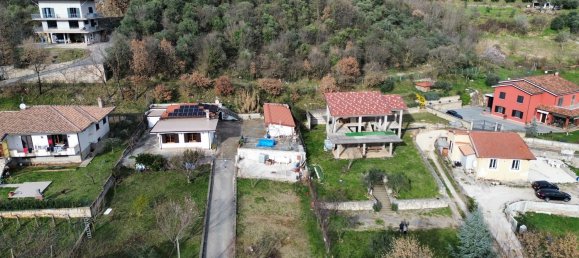 Дом с 5 комнатами в Фьюджи, Италия № 216775 20