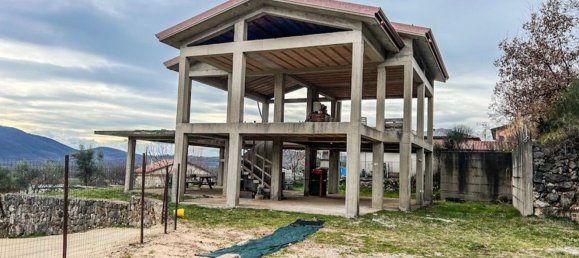 Дом с 5 комнатами в Фьюджи, Италия № 216775 10