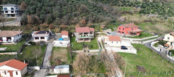 Дом с 5 комнатами в Фьюджи, Италия № 216775 25