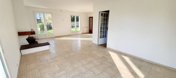 4 bedrooms House in Fremainville, France No. 114939 5