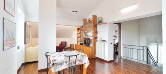 2 Schlafzimmer Villa in Calco, Italy, Nr. 117394 9