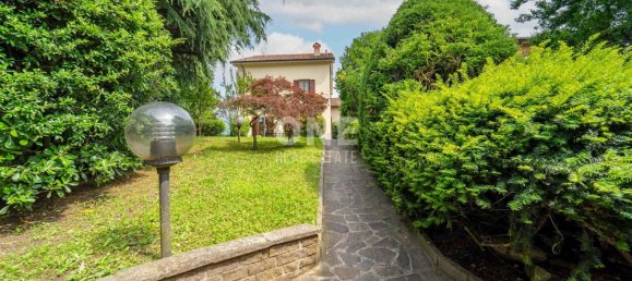 2 Schlafzimmer Villa in Calco, Italy, Nr. 117394 29