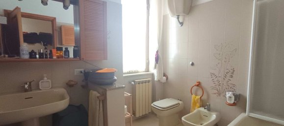 4 Schlafzimmer Wohnung in Anguillara Sabazia, Italy, Nr. 320934 11