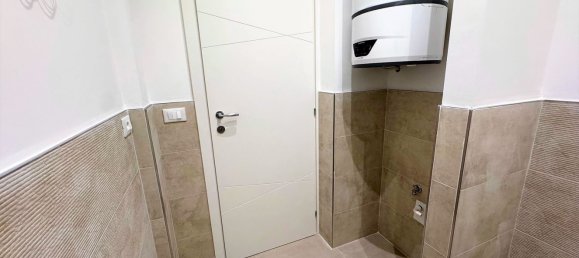 3 bedrooms Apartment in Bologna, Italy No. 325637 16