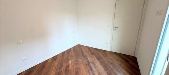 3 bedrooms Apartment in Bologna, Italy No. 325637 9