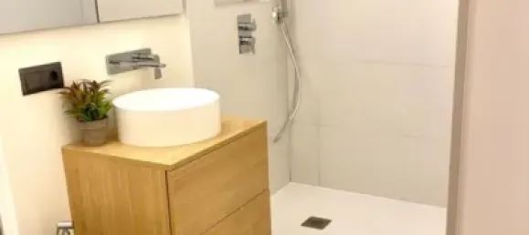 2 bedrooms Apartment in Madrid, Spain No. 135450 8