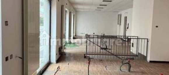 1-salle Propriété commerciale à Cinisello Balsamo, Italy No. 310937 4