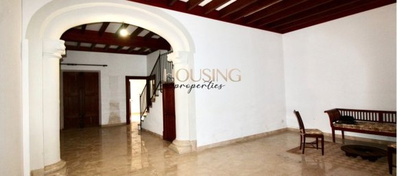 5 bedrooms Townhouse in Llucmajor, Spain No. 274615 3