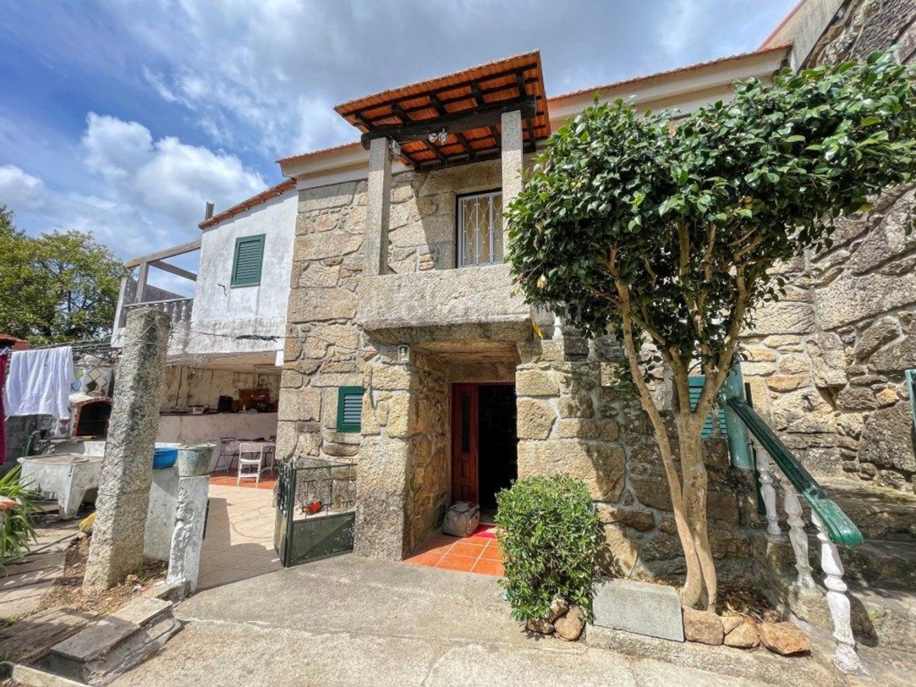 Casa de 2 dormitorios en Bela, Portugal No. 303896