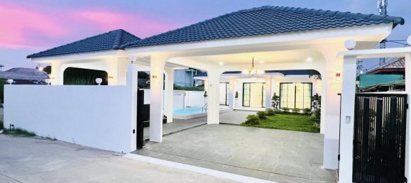 3 bedrooms House for sale in Pattaya, Chonburi, Eastern Thailand, Thailand № 67310 12