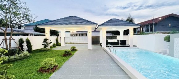 3 bedrooms House for sale in Pattaya, Chonburi, Eastern Thailand, Thailand № 67310 14