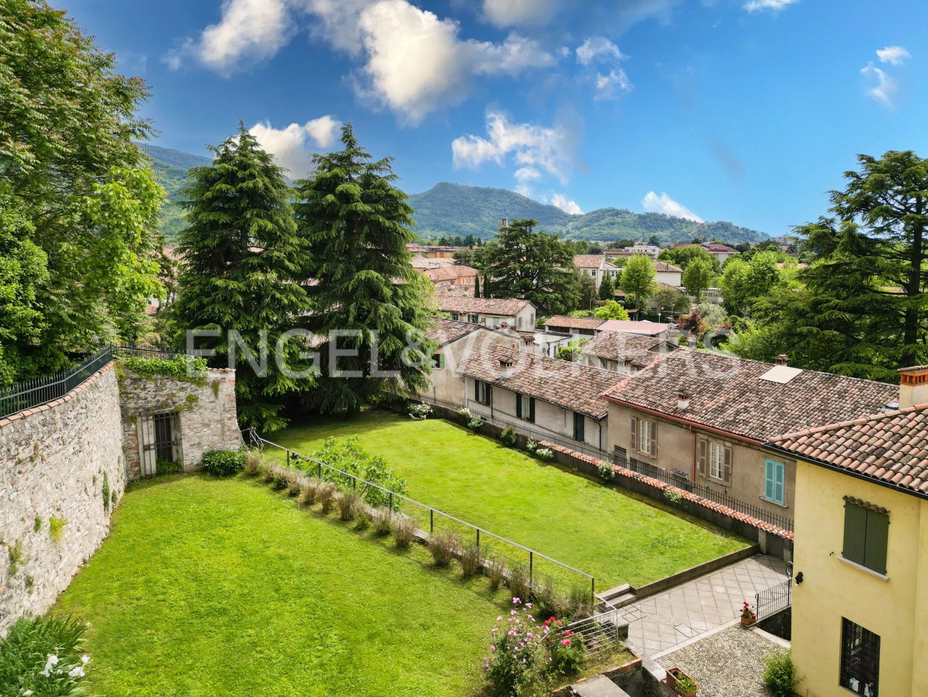 5 غرف نوم فيلا في Brescia, Italy رقم 63311