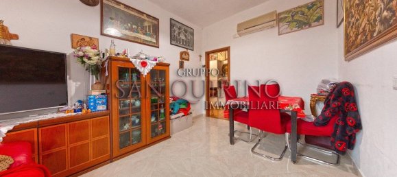 2 bedrooms Apartment in Sassuolo, Italy No. 116103 2