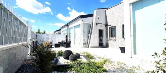 4 bedrooms Villa in Frascati, Italy No. 370276 7