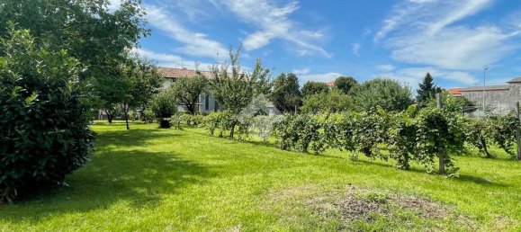 Дом с 3 спальнями в Удине, Италия № 297409 36