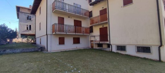 Квартира с 3 комнатами в Ардезьо, Италия № 37703 3