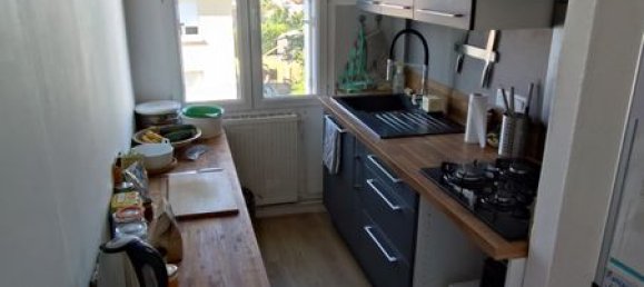 2 Schlafzimmer Wohnung in Niort, France, Nr. 293867 2