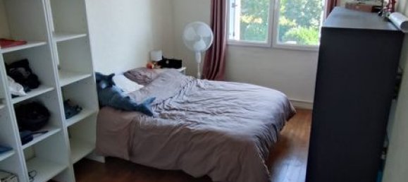 2 Schlafzimmer Wohnung in Niort, France, Nr. 293867 3