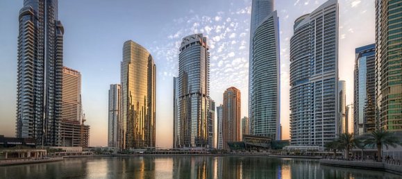 18580m² Building in Dubai, UAE No. 8923 4