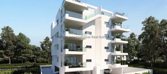 2 bedrooms Apartment in Larnaca, Cyprus No. 5158 10