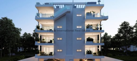 2 bedrooms Apartment in Larnaca, Cyprus No. 5158 11