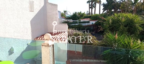 3 bedrooms Townhouse in Gandia, Spain No. 25422 9