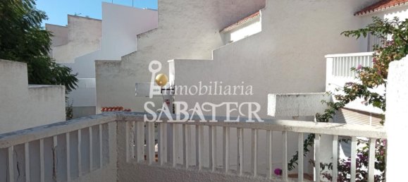 3 bedrooms Townhouse in Gandia, Spain No. 25422 32