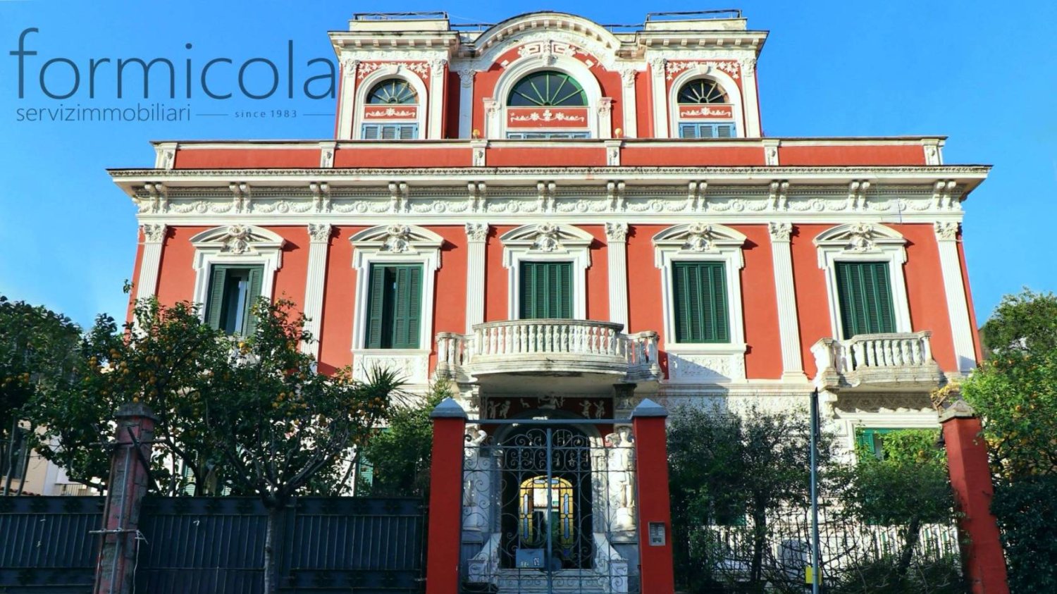 3 غرف نوم بانتهاوس في Portici, Italy رقم 144754