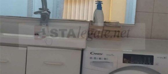 3 rooms Apartment in Desio, Italy No. 288662 8