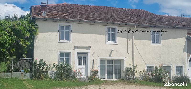 Дом с 6 комнатами в Вьокур, Франция № 236890