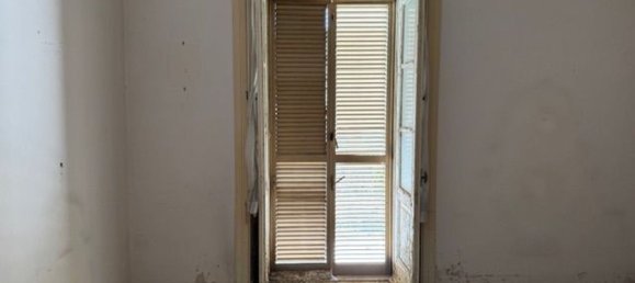 Дуплекс с 15 комнатами в Галлуччо, Италия № 300127 22